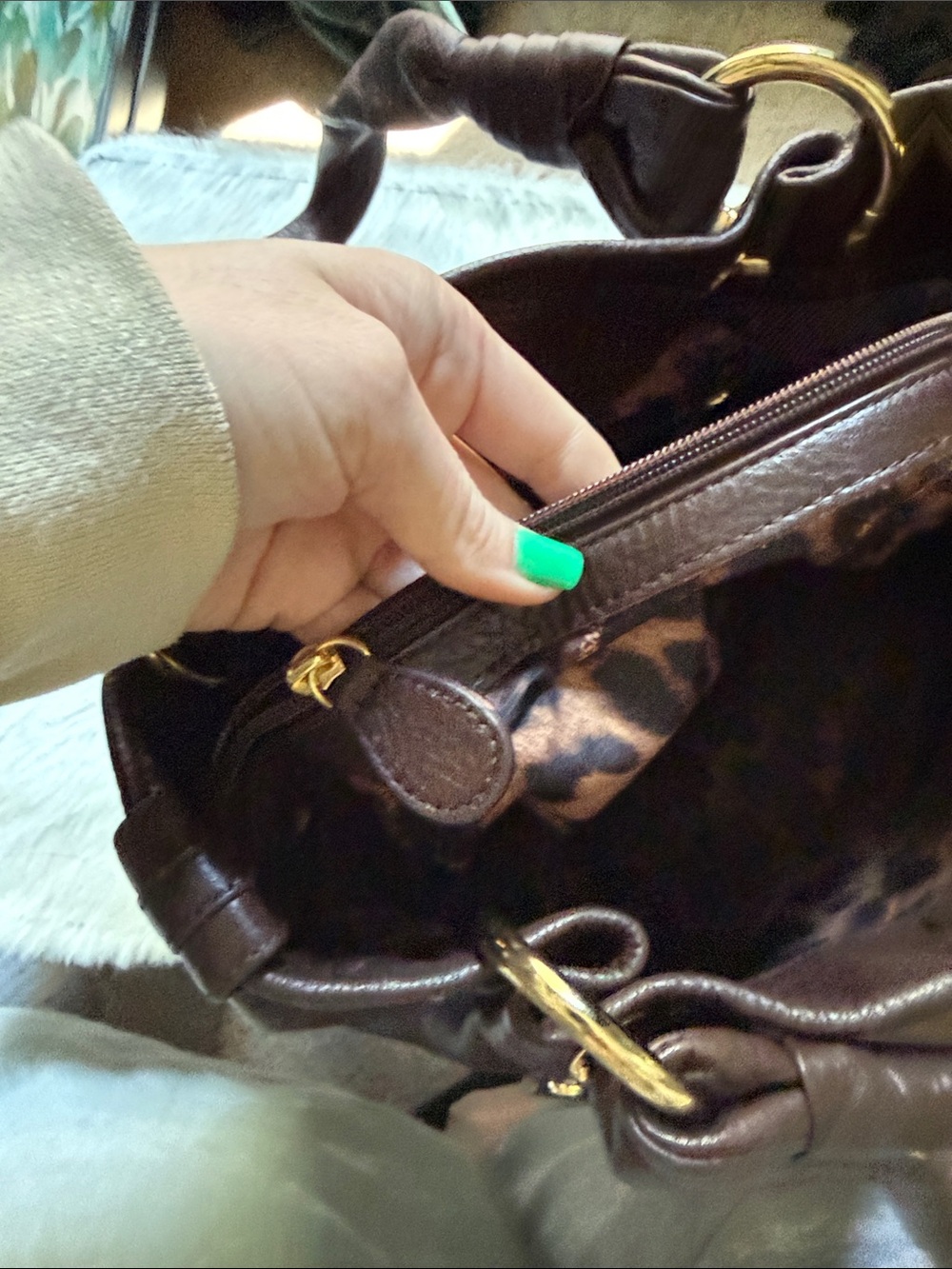b. makowsky Dark Brown Leather Shoulder Tote with Gold Hardware - Picture 9 of 10